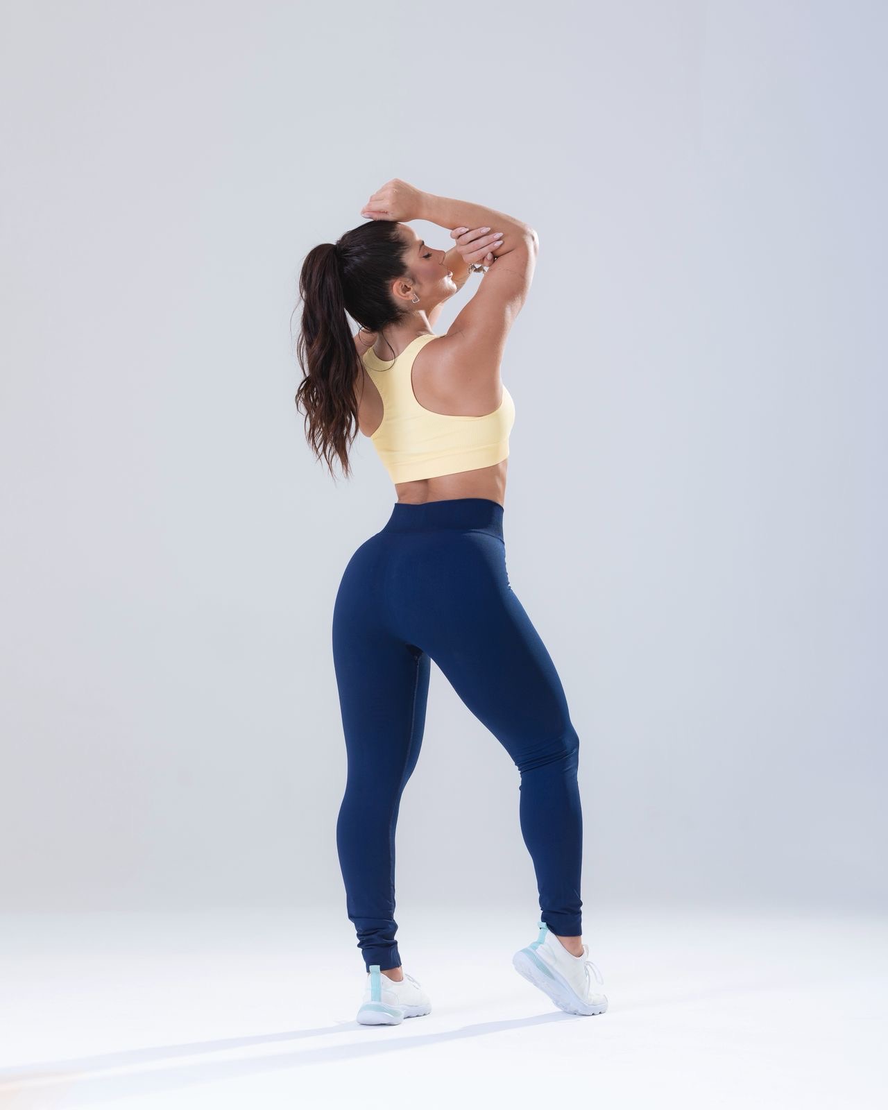 Legg básica s/ costura Selene