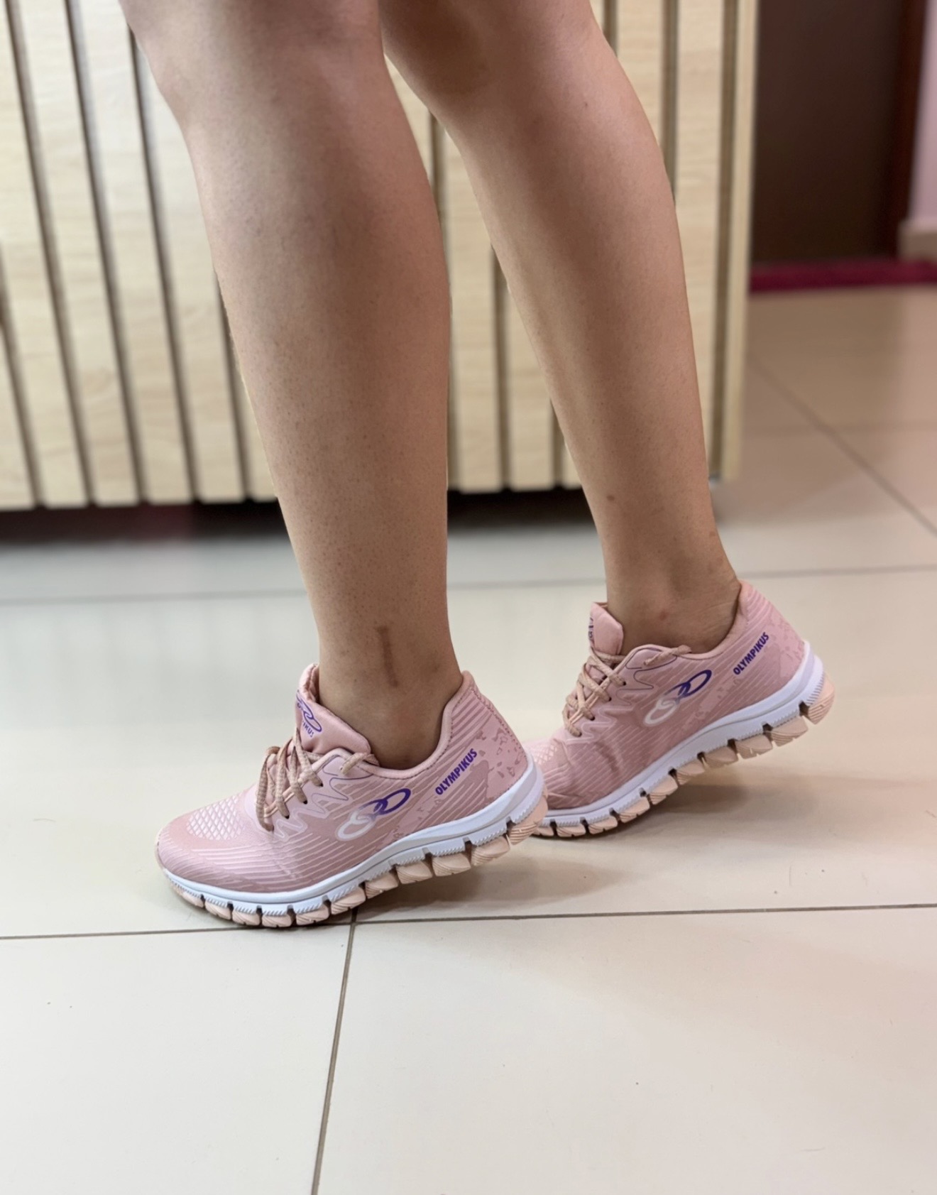 Tênis olímpicos rosa c/ roxo